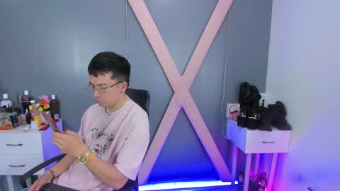  dakotha      online show from February 2025 01:36:01 PM