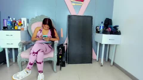  dakotha      online show from March 2025 01:14:01 PM