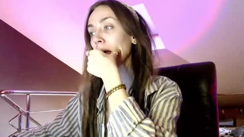 Snapshot of dalia_peach chatting on January 2025 10:51:01 AM Dalia online show from January 2025 10:51:01 AM