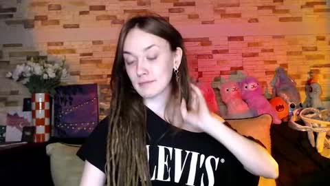 Snapshot of dalia_peach chatting on September 2025 05:17:01 PM Dalia online show from September 2025 05:17:01 PM