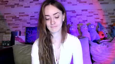 Snapshot of dalia_peach chatting on October 2025 09:07:02 AM Dalia online show from October 2025 09:07:02 AM