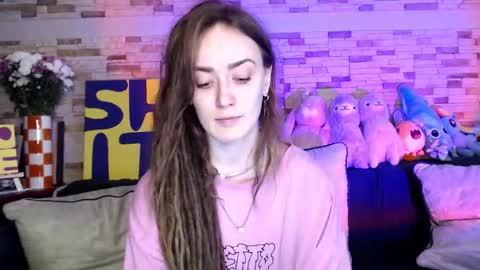 Snapshot of dalia_peach chatting on October 2025 09:34:02 AM Dalia online show from October 2025 09:34:02 AM