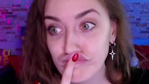 Dalia  online show from April 2026 10:31:01 AM