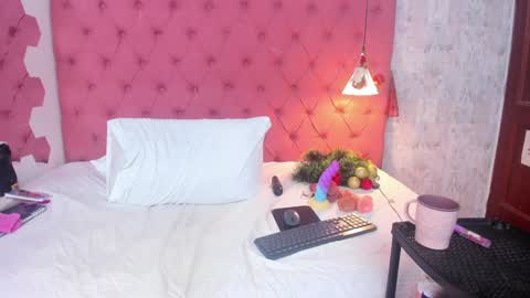 Snapshot of daliascoth chatting on December 2024 01:56:01 AM Dalia online show from December 2024 01:56:01 AM
