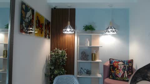 Dalila  online show from April 2026 06:05:01 PM