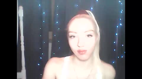 dalirenne online show from April 2026 05:21:02 PM