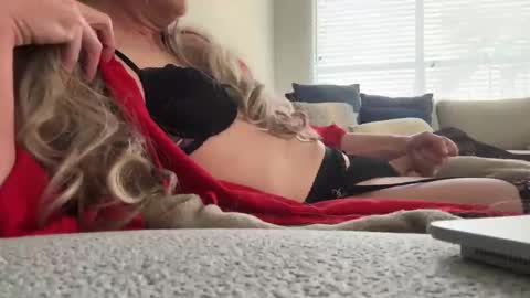 dallasjmg online show from February 2026 05:03:01 PM