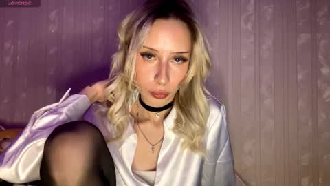 dallaspember online show from December 2025 01:28:01 PM