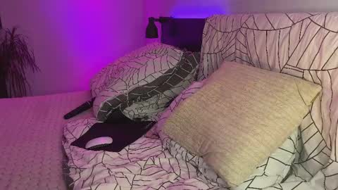 dalmatian_girl online show from April 2026 07:29:01 PM