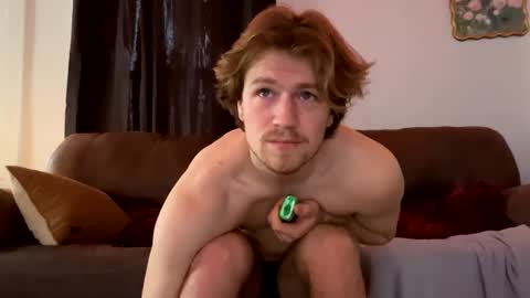 Snapshot of dalton8373 chatting on January 2025 03:45:01 PM Dalton8373 online show from January 2025 03:45:01 PM