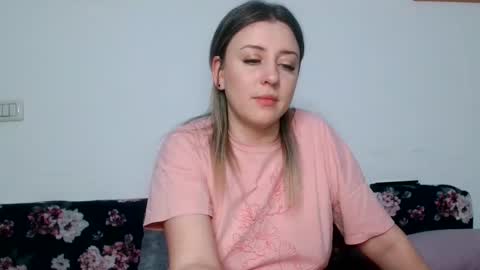 Snapshot of dalyana22 chatting on May 2026 08:39:01 PM Maria online show from May 2026 08:39:01 PM