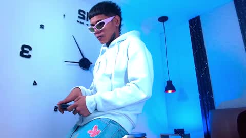 damar_felipe online show from November 2025 03:08:02 AM