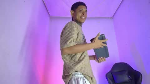 damar_felipe online show from December 2025 12:54:01 PM