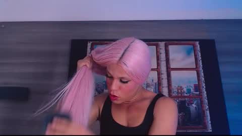         online show from September 2025 04:50:01 AM