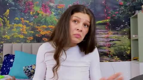 damedefeu online show from January 2025 10:29:02 AM