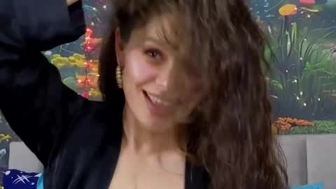 damedefeu online show from February 2025 09:09:01 AM