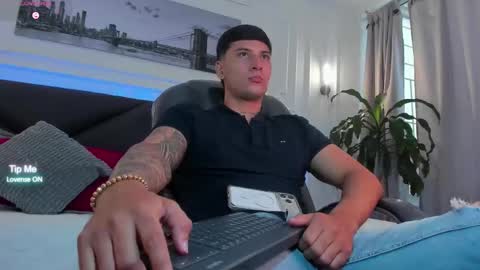 DAMIAN online show from March 2026 12:09:01 PM