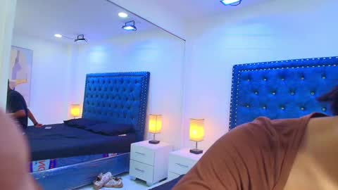 DAMIAN AND ROXANNE.  online show from September 2025 12:27:02 PM