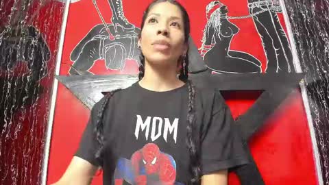 Snapshot of damian_and_tiana chatting on May 2026 05:13:02 AM damian_and_tiana online show from May 2026 05:13:02 AM