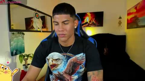 Snapshot of damian_latinxxx chatting on June 2026 03:42:01 AM Damian online show from June 2026 03:42:01 AM