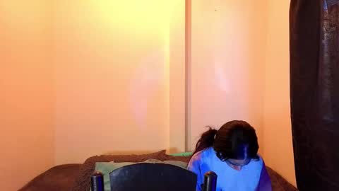 Snapshot of damian_n_lissa chatting on May 2026 10:15:01 PM damian_n_lissa online show from May 2026 10:15:01 PM