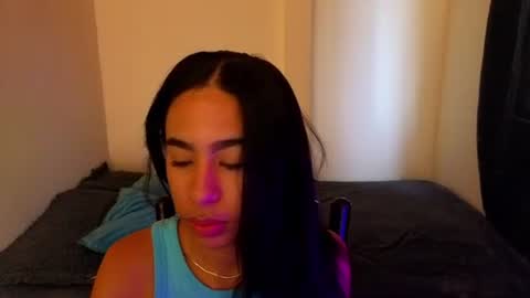 Snapshot of damian_n_lissa chatting on May 2026 12:46:01 PM damian_n_lissa online show from May 2026 12:46:01 PM