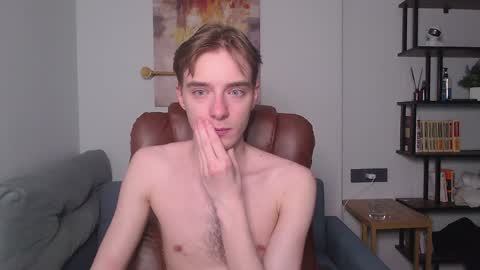 Snapshot of damiano_skinny chatting on February 2025 03:33:01 AM my show from 300-1000 UTC online show from February 2025 03:33:01 AM