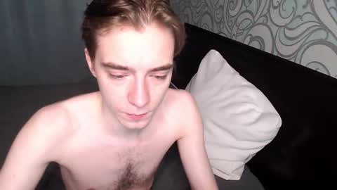 Snapshot of damiano_skinny chatting on October 2025 02:12:02 AM my show from 300-1000 UTC online show from October 2025 02:12:02 AM