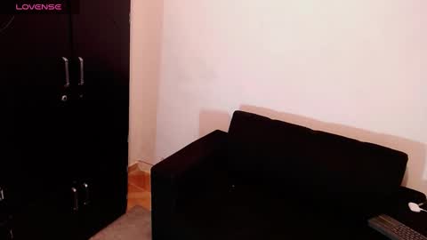 ---Taylor--- online show from December 2024 06:21:01 AM