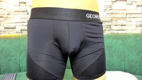 LIAM online show from October 2025 06:28:02 PM