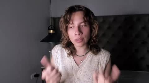 Snapshot of damiennoir chatting on November 2025 10:53:02 PM damiennoir online show from November 2025 10:53:02 PM