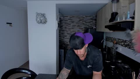 INSTAGRAM  DAMMIANMILLEROFICIAL online show from February 2026 01:58:02 PM