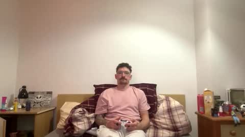 damo111694 online show from February 2026 10:44:01 PM