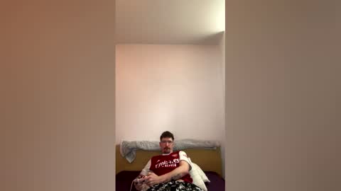 damo111694 online show from March 2026 09:32:02 PM