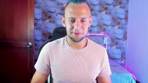 Snapshot of damon_baker0 chatting on May 2026 02:12:01 PM Damon bakert online show from May 2026 02:12:01 PM