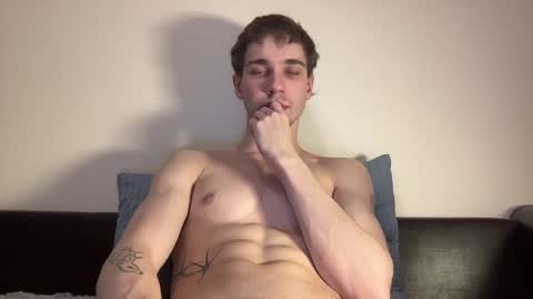 Snapshot of damondurden chatting on January 2025 06:01:02 PM jim online show from January 2025 06:01:02 PM