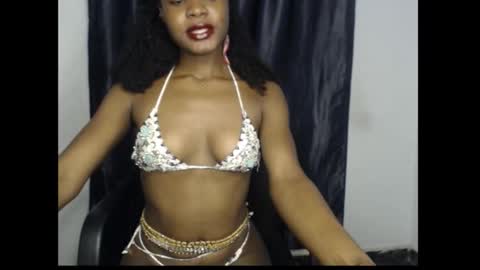 leah online show from December 2025 04:21:01 AM