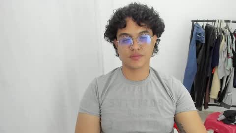 Diane Blosson online show from April 2026 02:51:02 AM