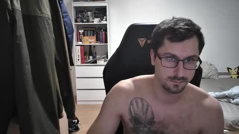 Snapshot of dan_the_man405 chatting on January 2025 07:04:01 PM King Dan online show from January 2025 07:04:01 PM