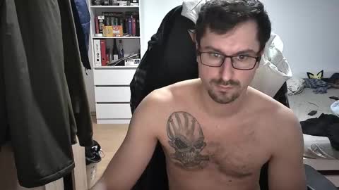 Snapshot of dan_the_man405 chatting on January 2025 07:28:01 PM King Dan online show from January 2025 07:28:01 PM