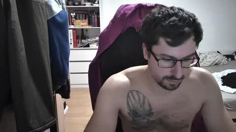 Snapshot of dan_the_man405 chatting on February 2025 06:26:01 PM King Dan online show from February 2025 06:26:01 PM