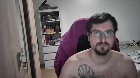 Snapshot of dan_the_man405 chatting on February 2025 07:17:02 PM King Dan online show from February 2025 07:17:02 PM