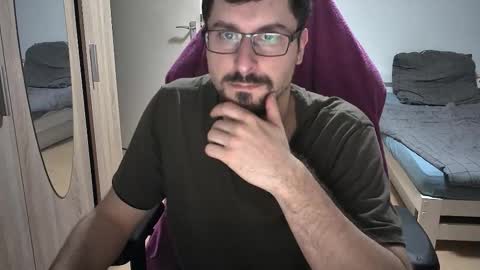 Snapshot of dan_the_man405 chatting on September 2025 06:51:02 PM King Dan online show from September 2025 06:51:02 PM