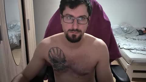 Snapshot of dan_the_man405 chatting on October 2025 06:39:01 PM King Dan online show from October 2025 06:39:01 PM