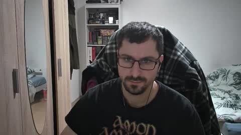 Snapshot of dan_the_man405 chatting on November 2025 09:37:02 PM King Dan online show from November 2025 09:37:02 PM