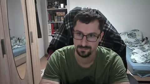 Snapshot of dan_the_man405 chatting on November 2025 07:58:01 PM King Dan online show from November 2025 07:58:01 PM