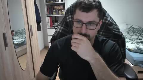 Snapshot of dan_the_man405 chatting on November 2025 08:16:01 PM King Dan online show from November 2025 08:16:01 PM