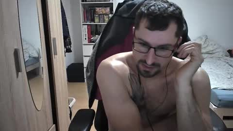 Snapshot of dan_the_man405 chatting on January 2026 08:51:02 PM King Dan online show from January 2026 08:51:02 PM