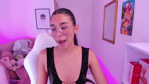 dana_paula online show from March 2025 06:00:02 PM