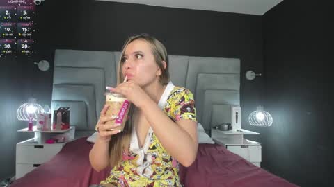    online show from December 2024 08:34:01 PM